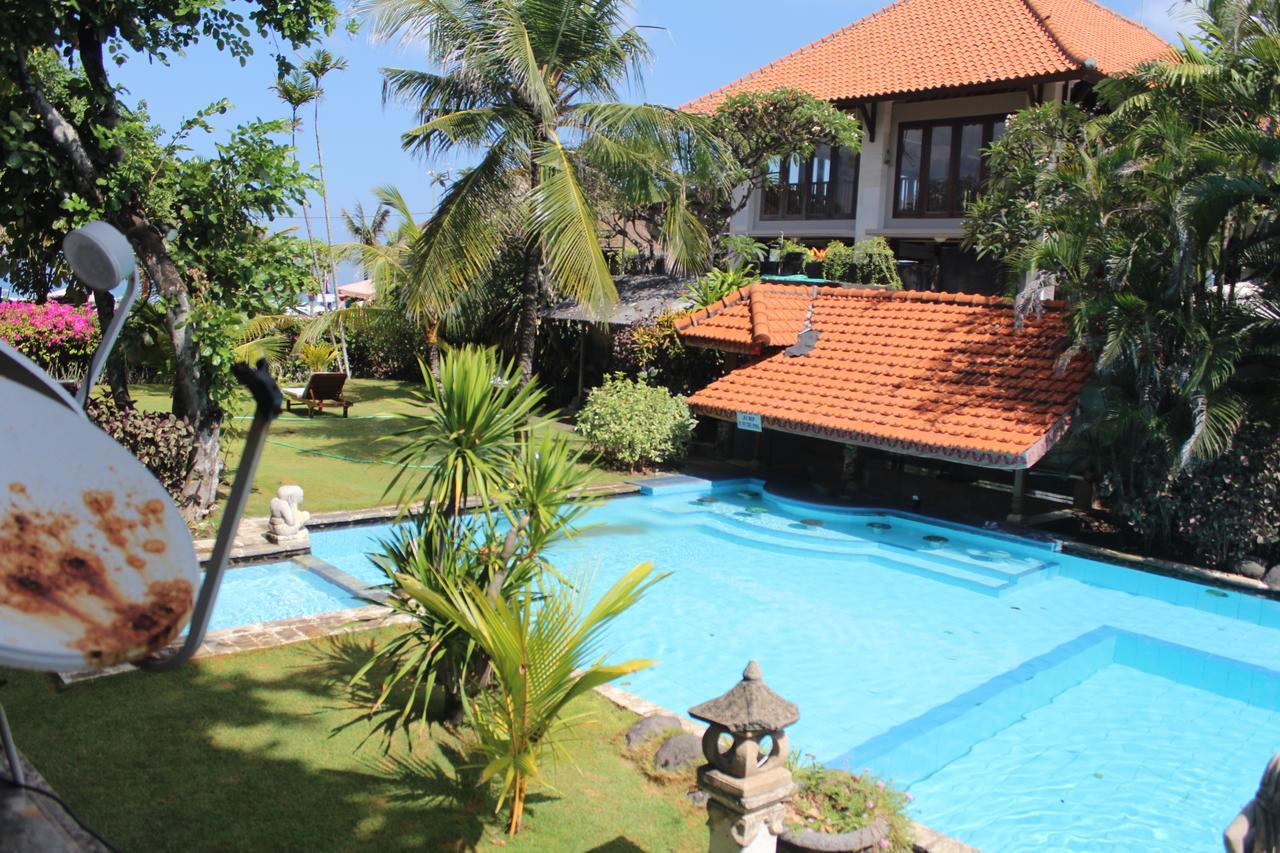 The Sari Beach Hotel Legian  Bagian luar foto